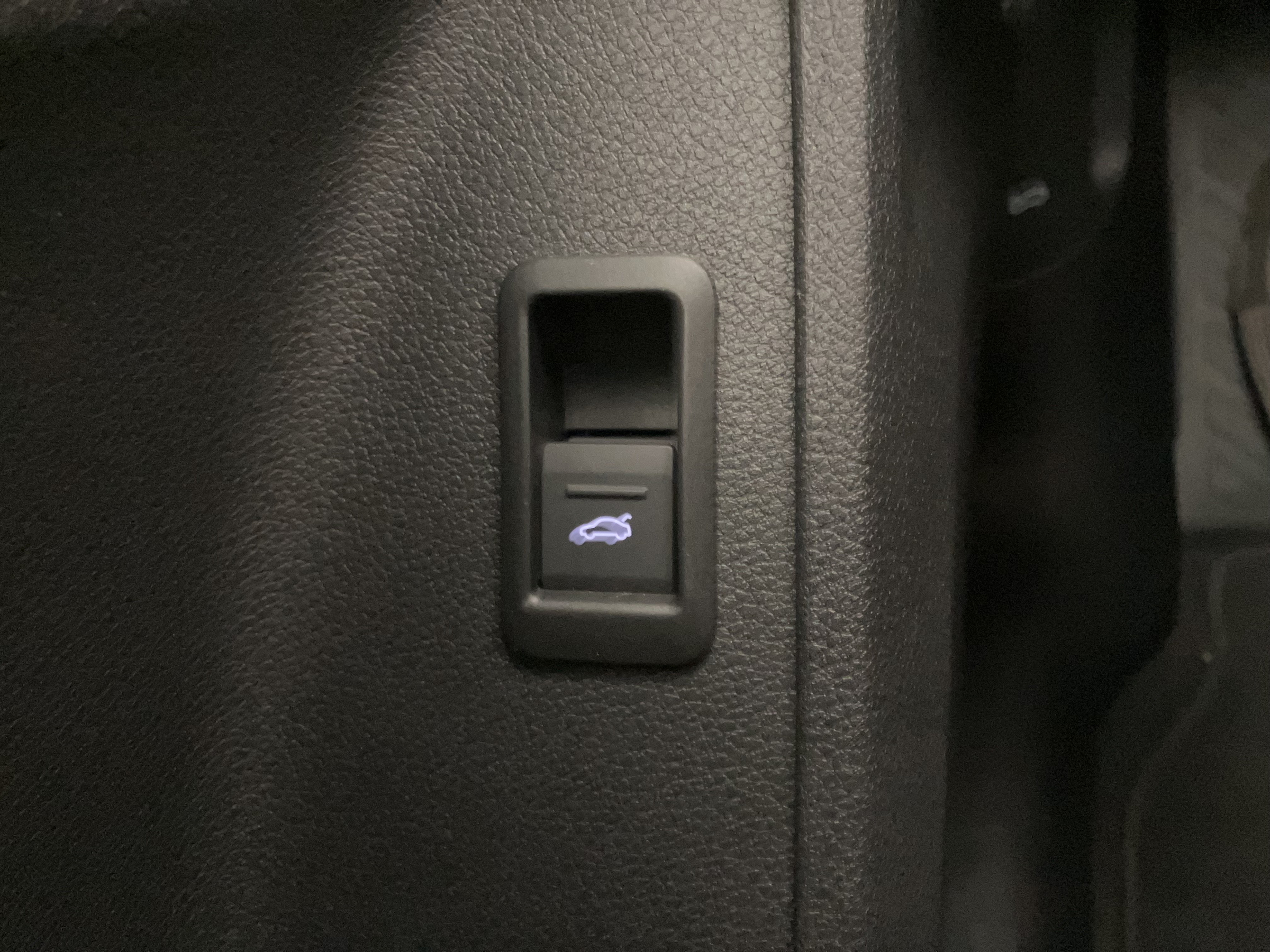 Audi Q3 35 2.0 TDI S-Line | Bild 11 von 30