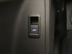 Audi Q3 35 2.0 TDI S-Line | Thumbnail 11 von 30