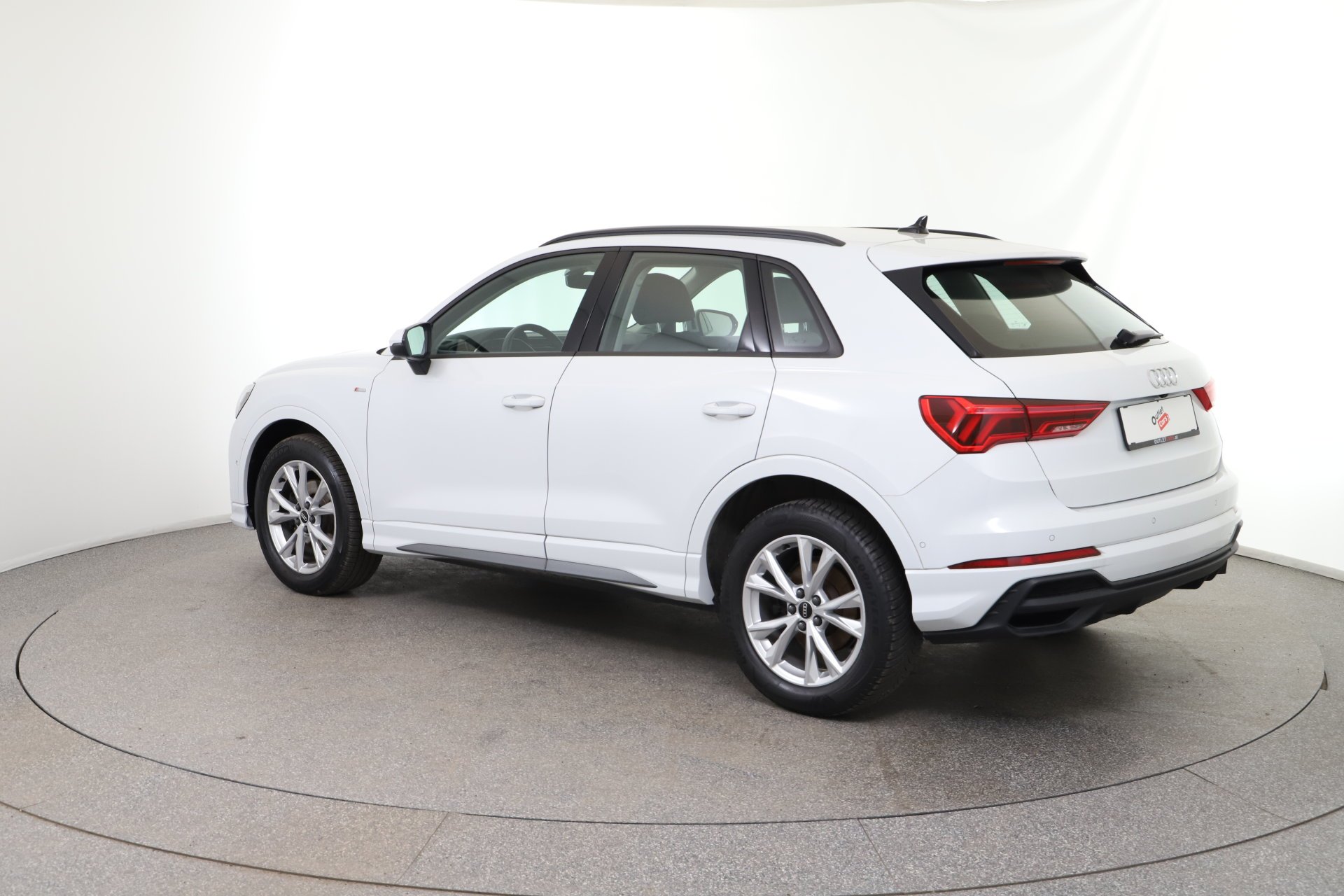 Audi Q3 35 2.0 TDI S-Line | Bild 4 von 30