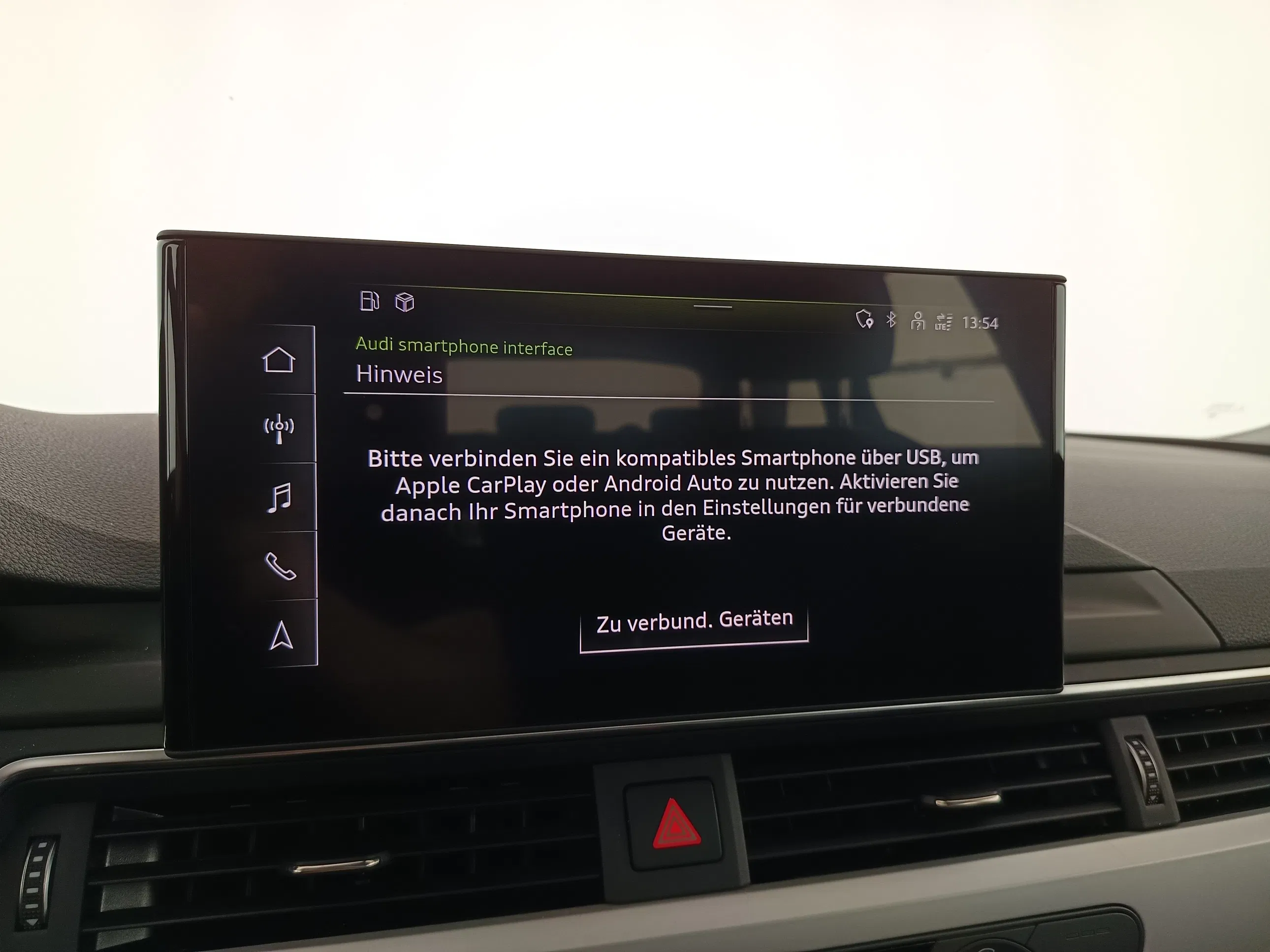 Audi A4 Avant 40 2.0 TDI quattro advanced | Bild 21 von 31