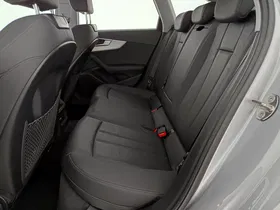 Audi A4 Avant 40 2.0 TDI quattro advanced | Thumbnail 31 von 31