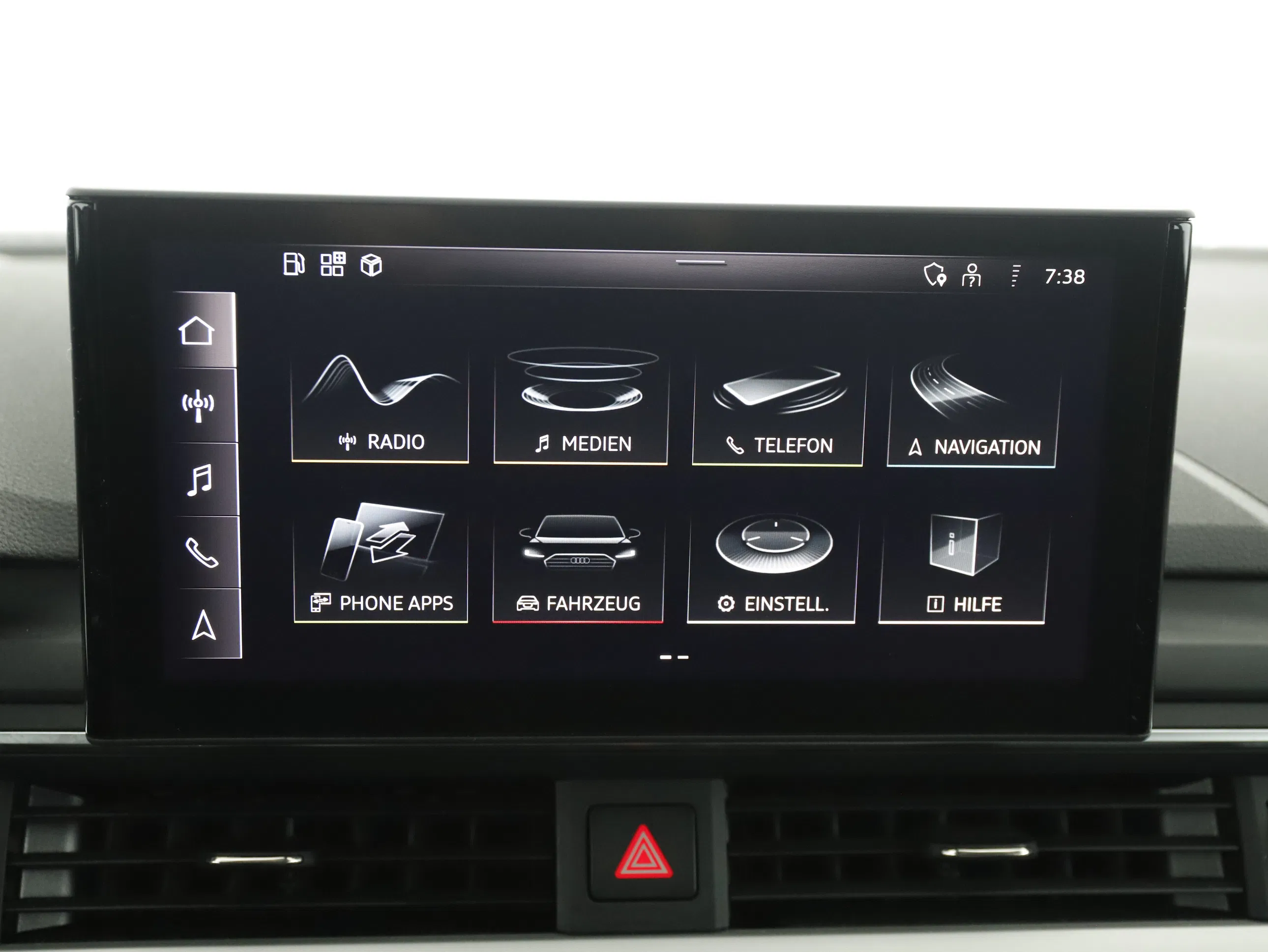 Audi A4 Avant 40 2.0 TFSI S-Line | Bild 14 von 31