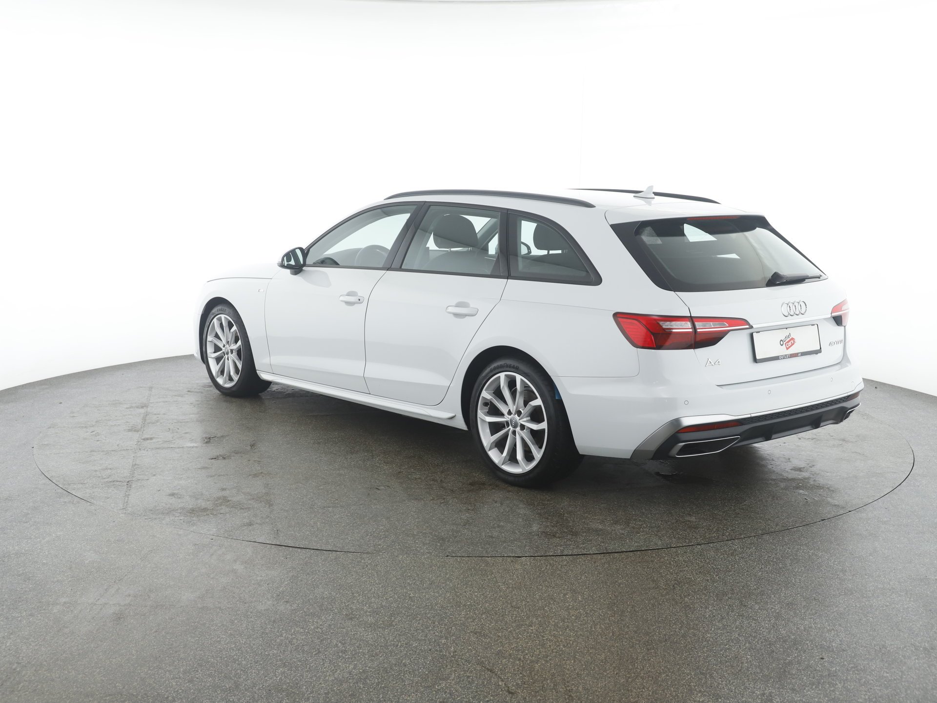 Audi A4 Avant 40 2.0 TFSI S-Line | Bild 8 von 31