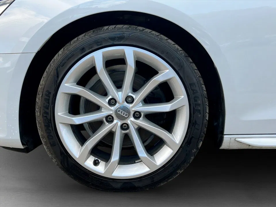 Audi A4 Avant 40 2.0 TFSI S-Line | Bild 8 von 28