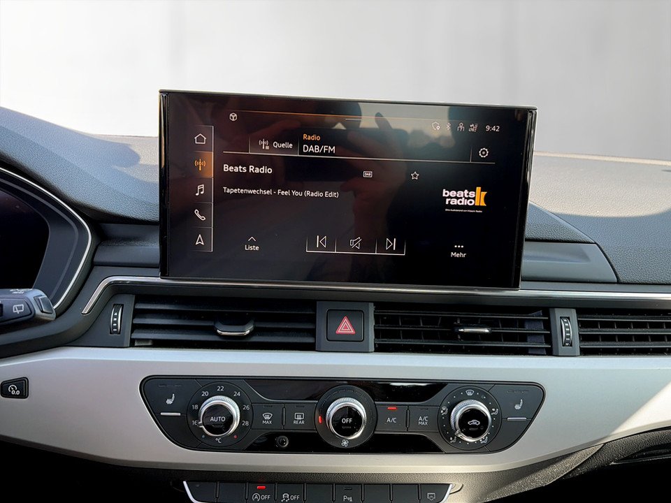 Audi A4 Avant 30 2.0 TDI S-Line | Bild 13 von 21