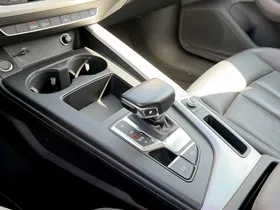 Audi A4 Avant 30 2.0 TDI S-Line | Thumbnail 16 von 21