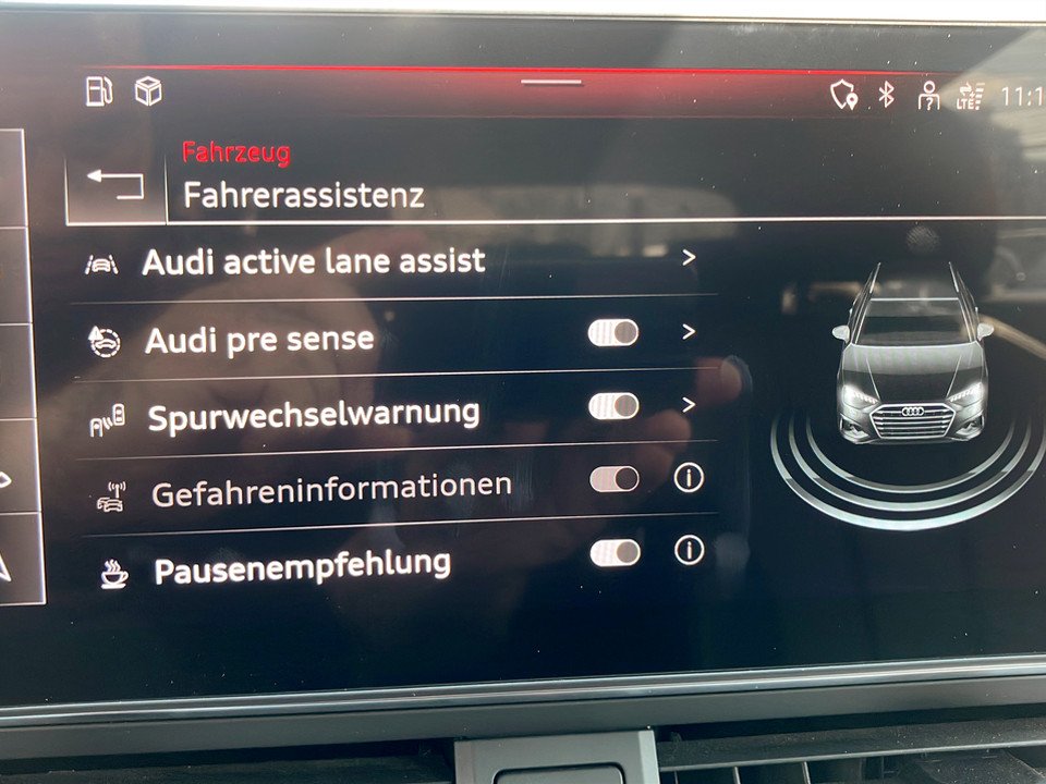 Audi A4 Avant 30 2.0 TDI advanced | Bild 21 von 27