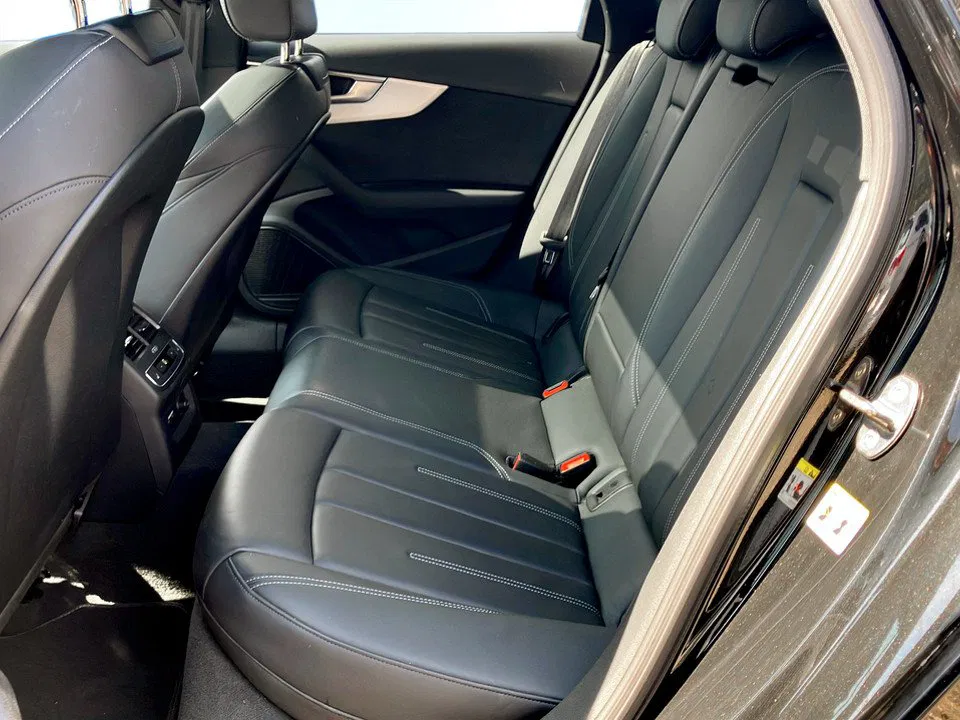 Audi A4 Avant 30 2.0 TDI advanced | Bild 24 von 27