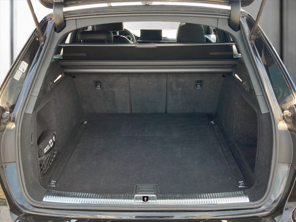 Audi A4 Avant 30 2.0 TDI advanced | Bild 25 von 27