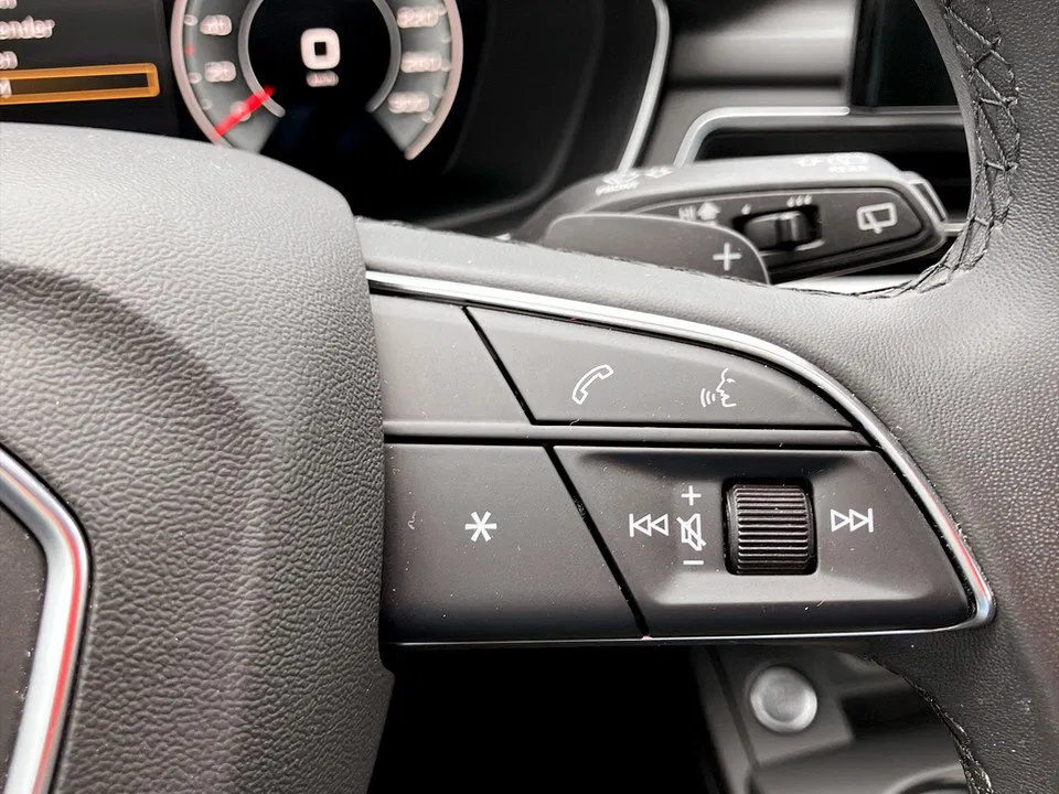 Audi A4 Avant 2.0 TDI quattro | Bild 16 von 27