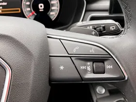 Audi A4 Avant 2.0 TDI quattro | Thumbnail 16 von 27