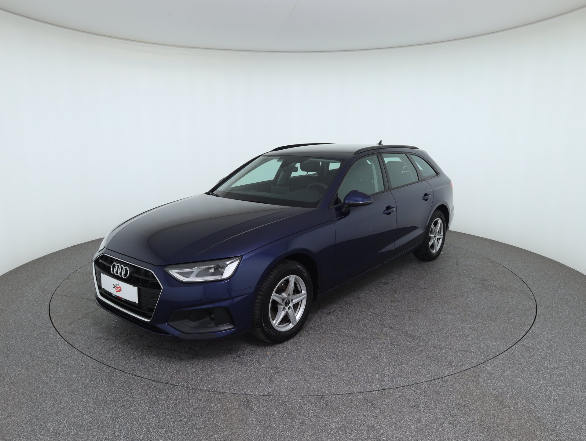 Audi A4 Avant 30 2.0 TDI | Bild 2 von 31