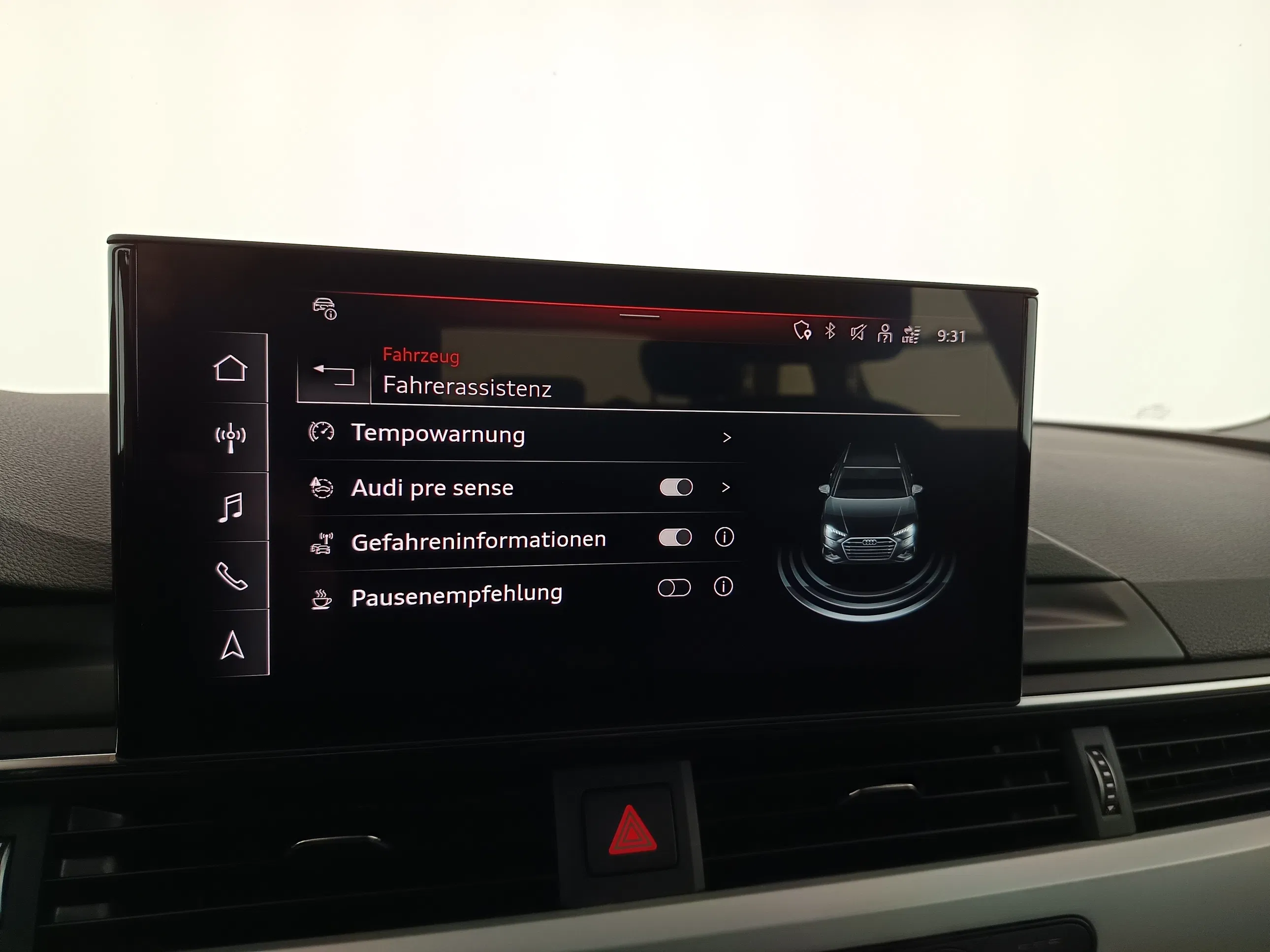 Audi A4 Avant 30 2.0 TDI | Bild 23 von 31