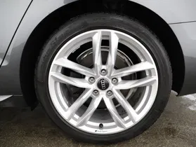 Audi A4 Avant 40 2.0 TDI quattro S-Line | Thumbnail 22 von 22
