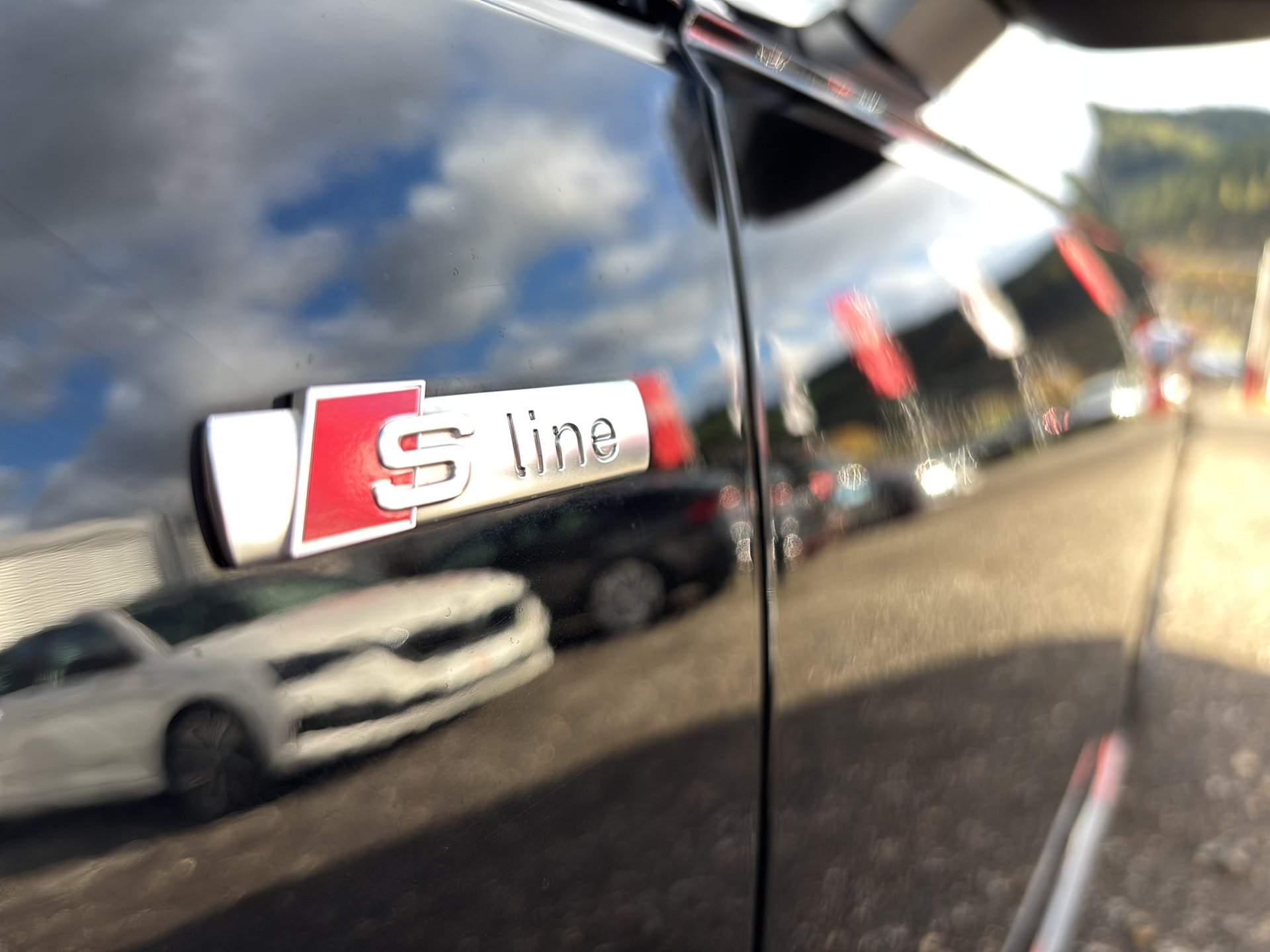 Audi A4 2.0 TDI Avant quattro sport ultra | Bild 27 von 30