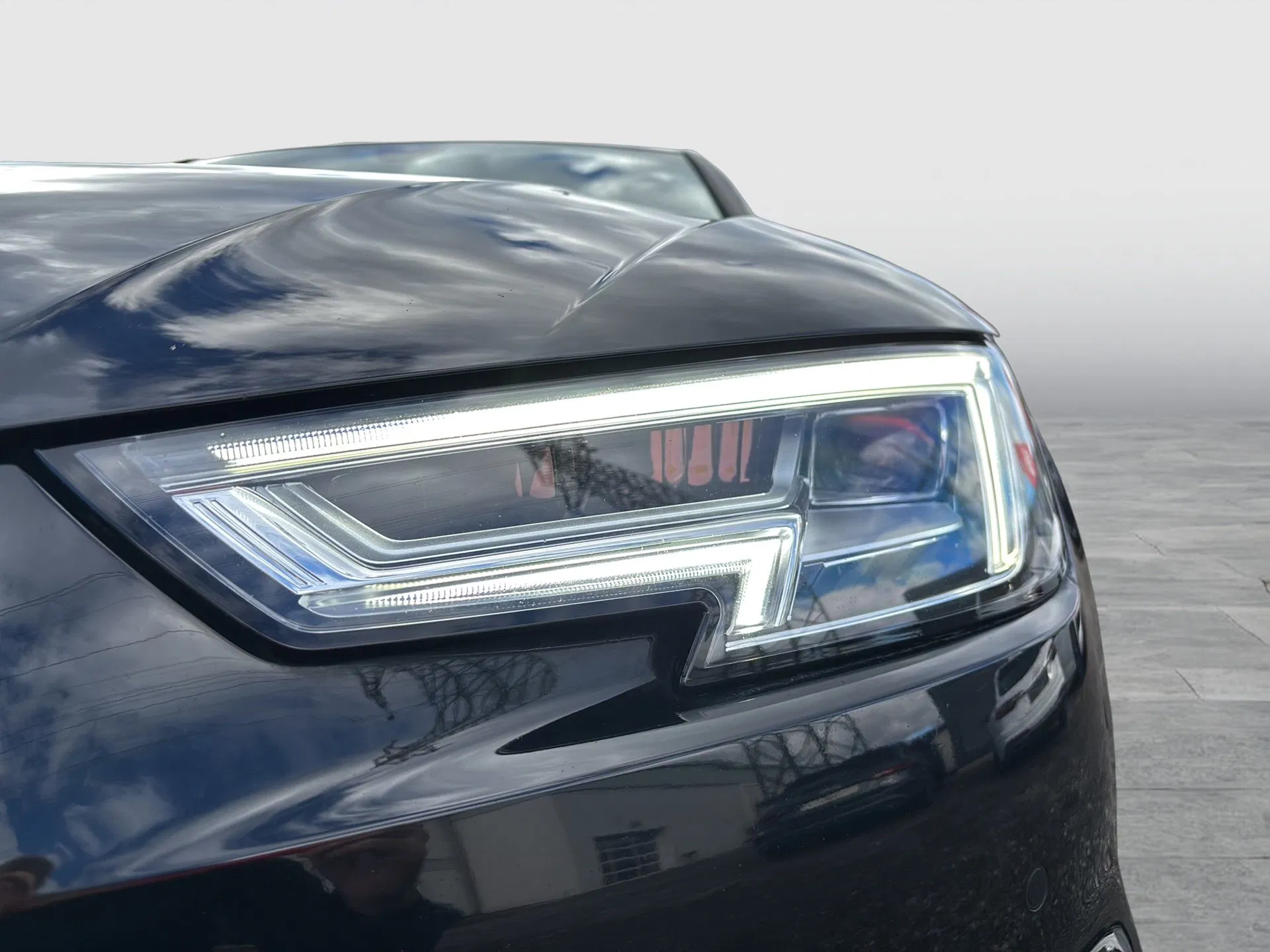 Audi A4 2.0 TDI Avant quattro sport ultra | Bild 28 von 30