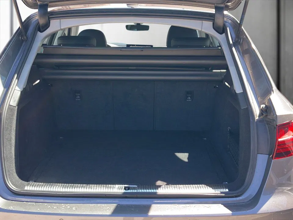 Audi A4 Avant 30 TDI Aut. | Bild 14 von 17