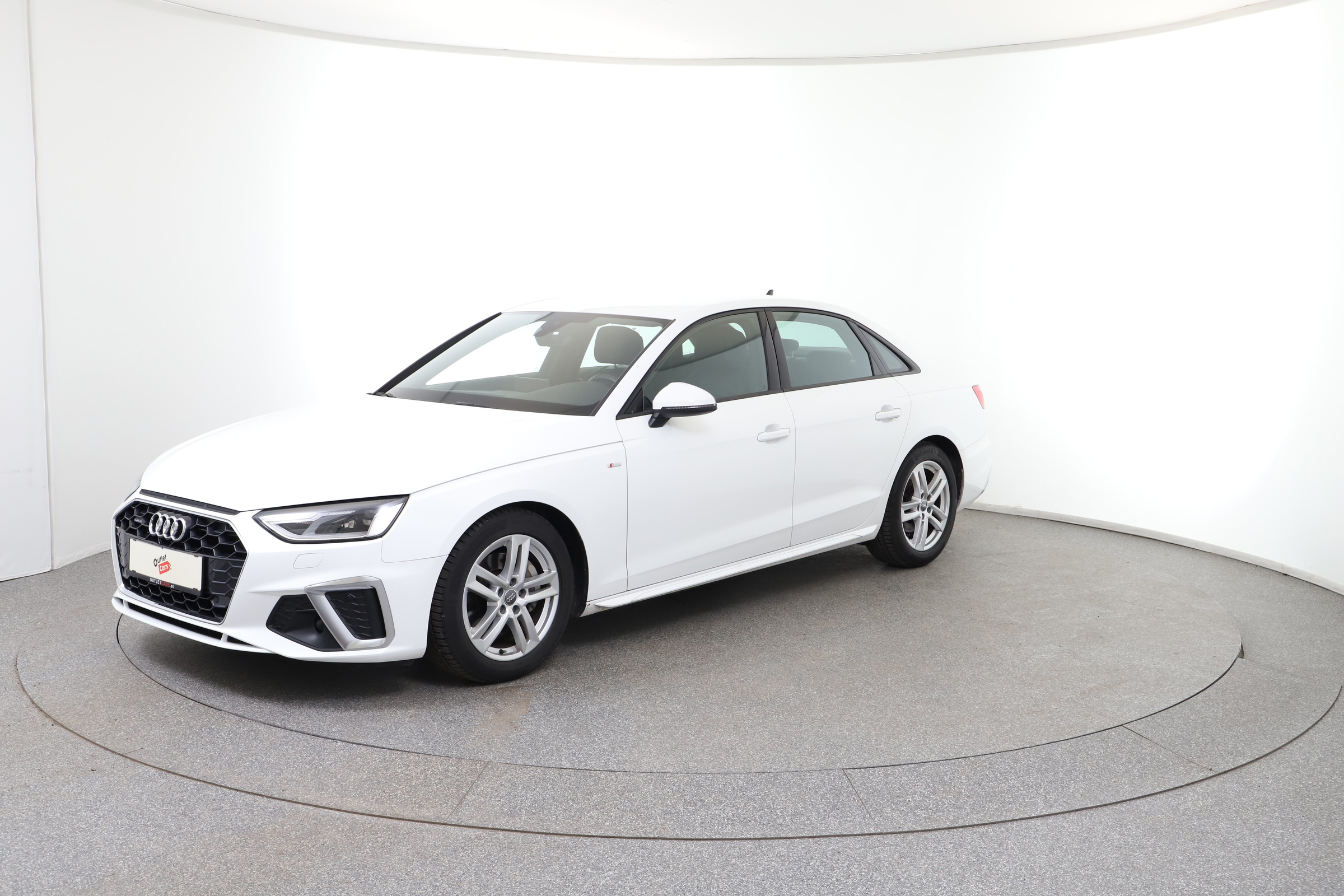 Audi A4 40 TDI quattro S-Line DSG | Bild 3 von 12