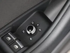 Audi A4 Avant 35 TDI advanced Aut. | Thumbnail 5 von 23
