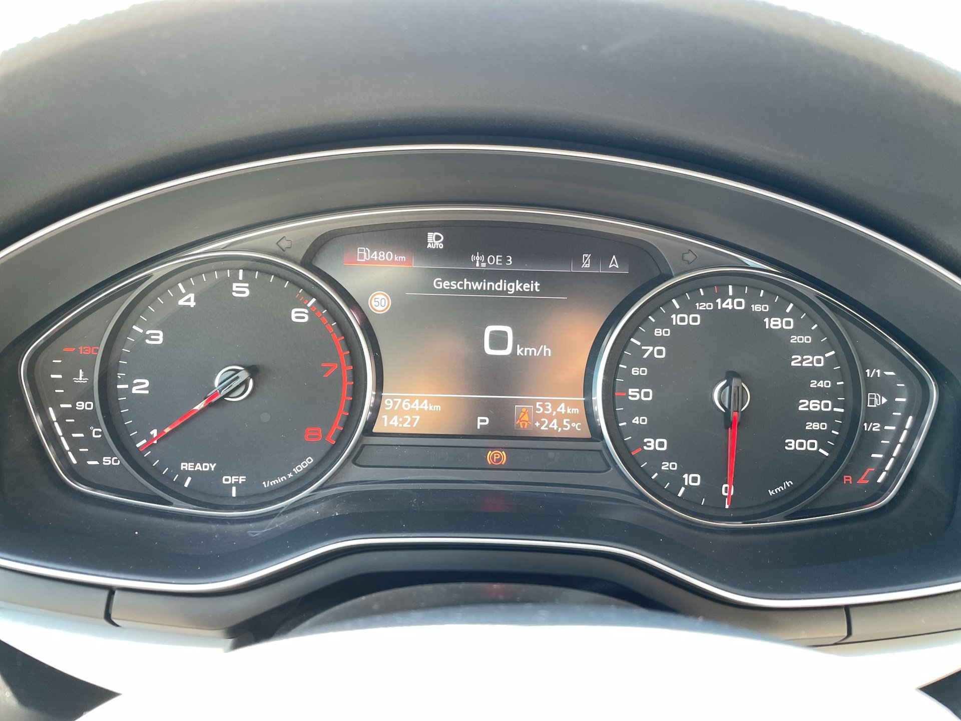 Audi A4 Avant 35 2.0 TFSI | Bild 9 von 25