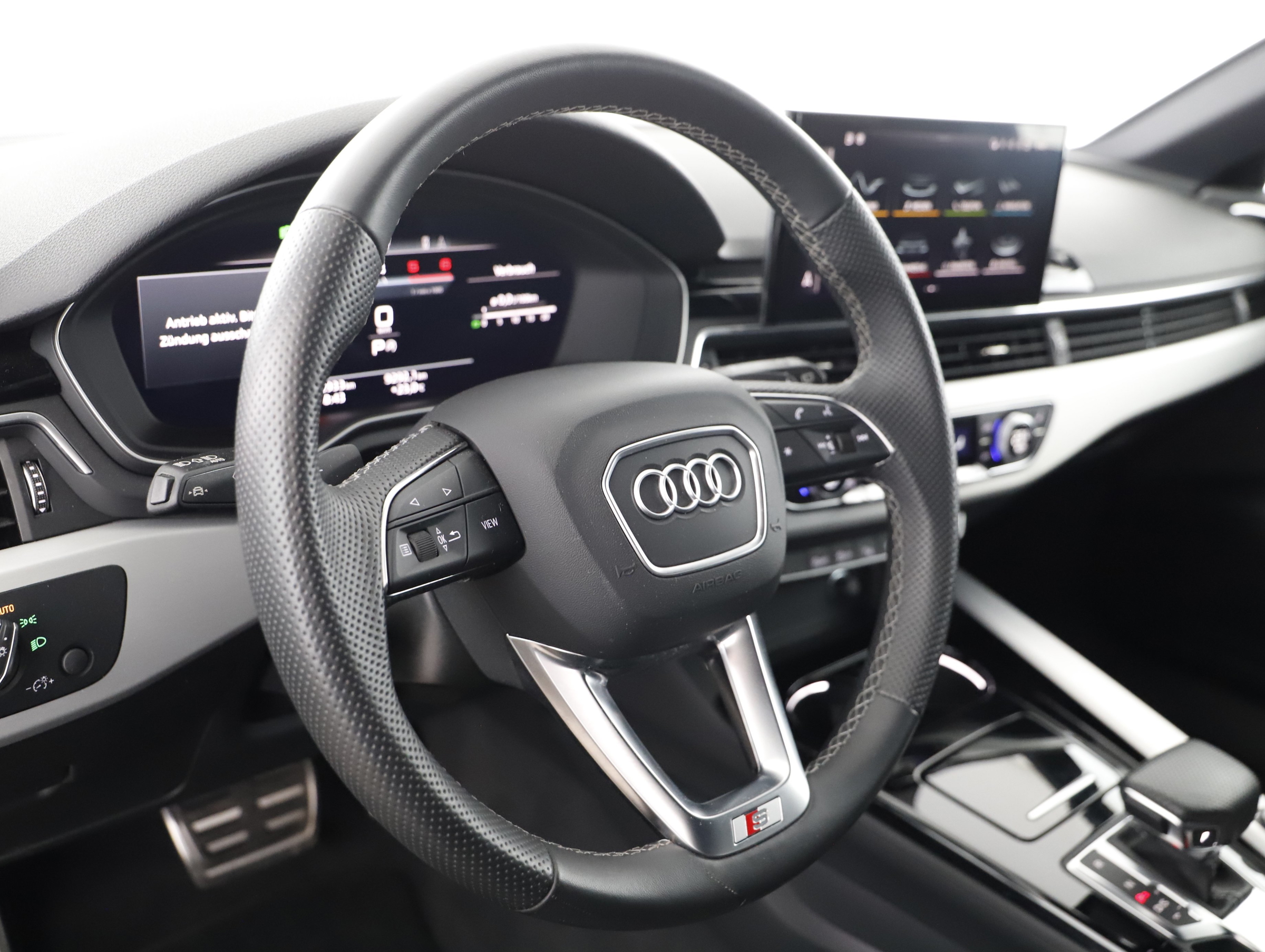 Audi A4 Avant 35 2.0 TDI S-Line | Bild 8 von 24