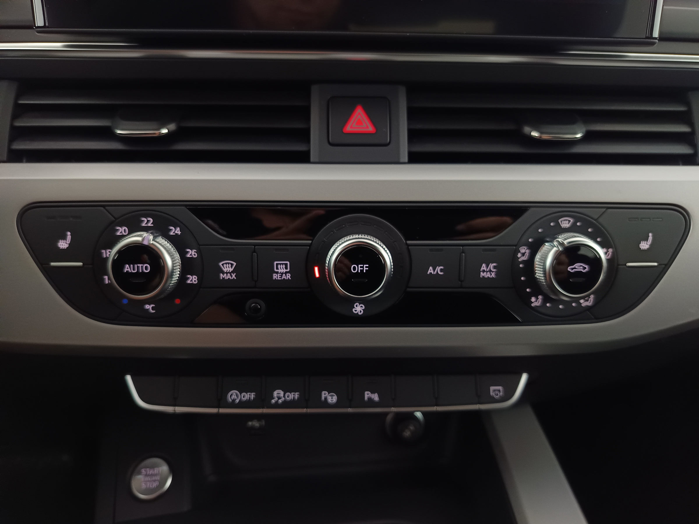 Audi A4 35 2.0 TDI advanced | Bild 30 von 31