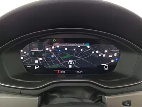 Audi A4 Avant 30 2.0 TDI | Thumbnail 16 von 31