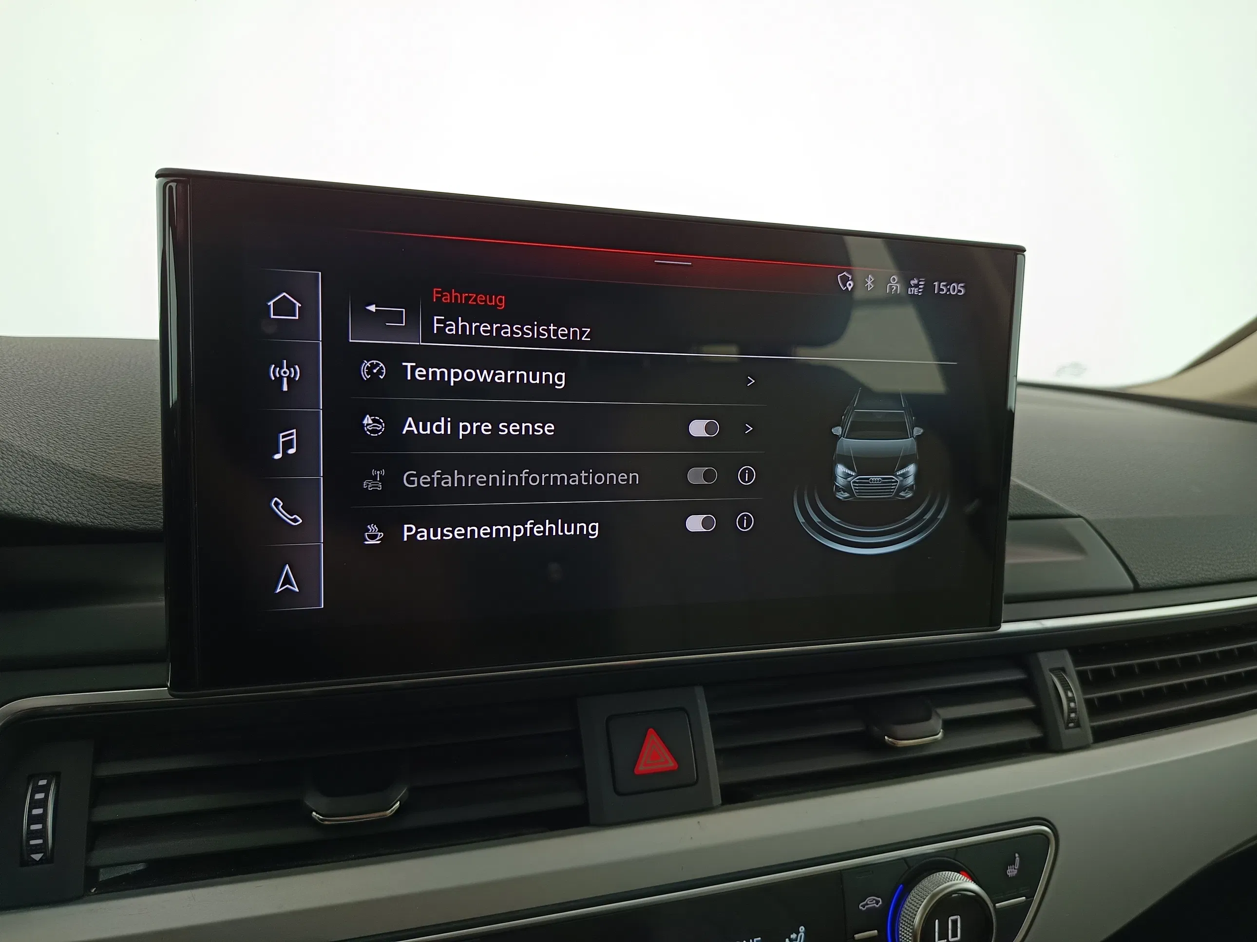 Audi A4 Avant 30 2.0 TDI | Bild 23 von 31