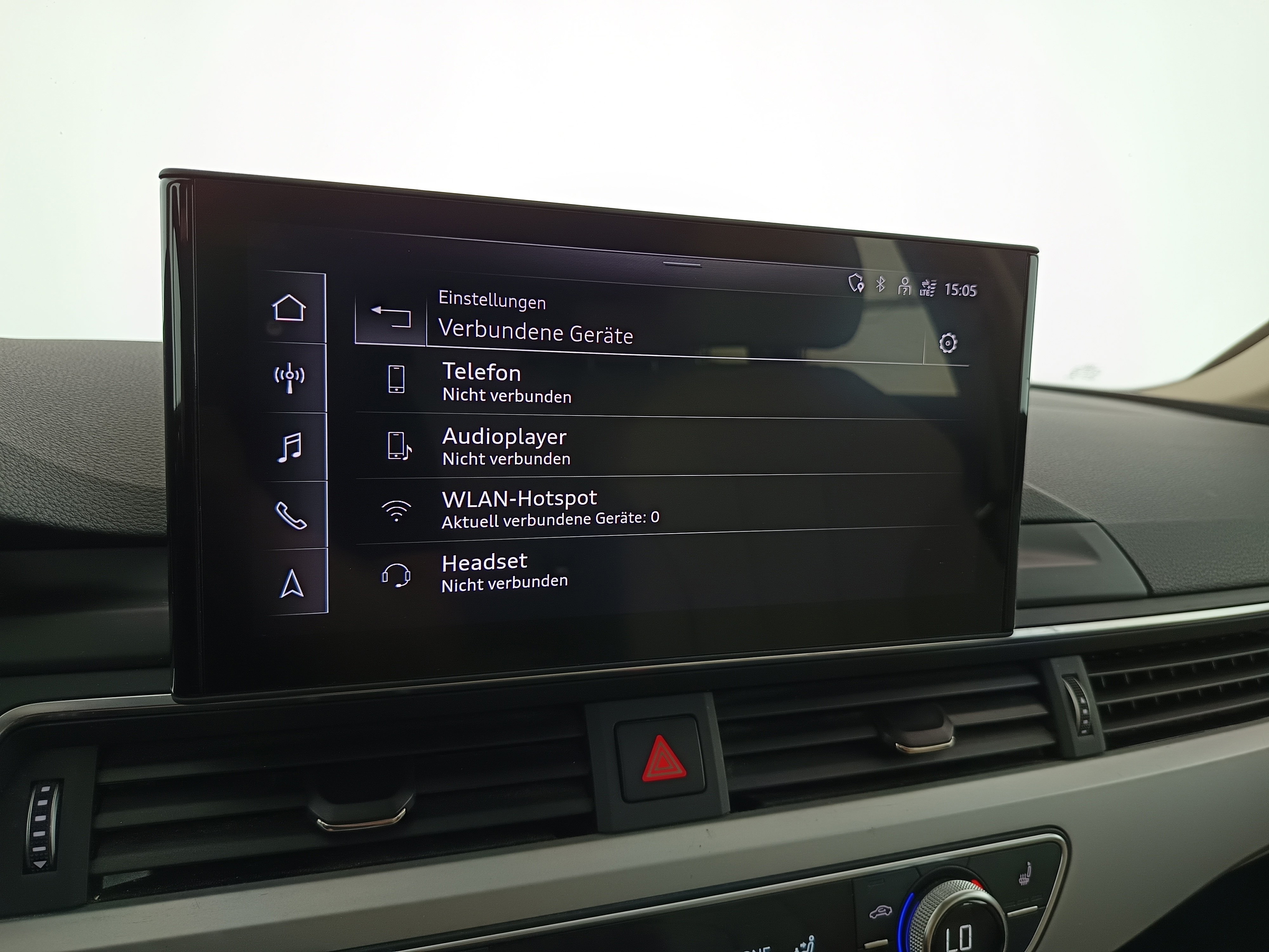 Audi A4 Avant 30 2.0 TDI | Bild 27 von 31