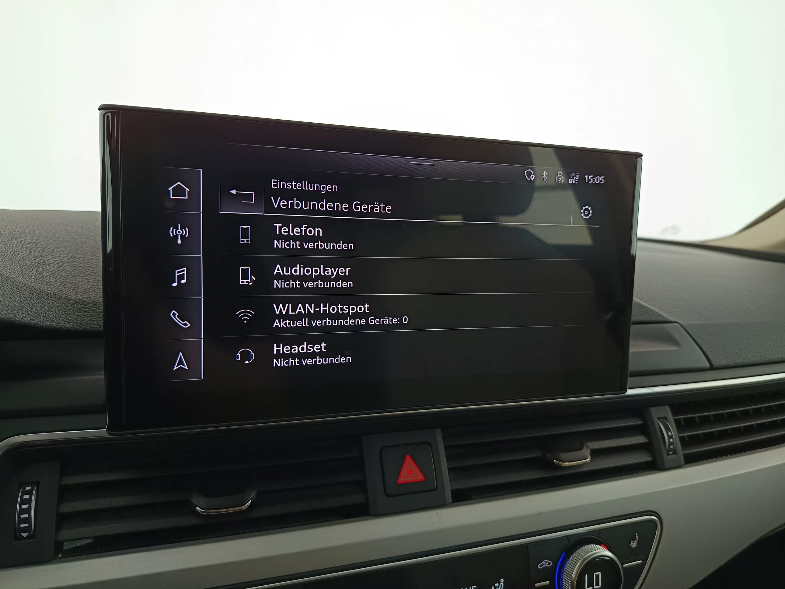 Audi A4 Avant 30 2.0 TDI | Bild 27 von 31