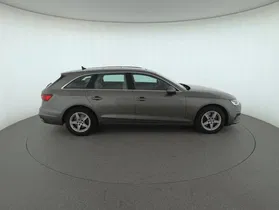 Audi A4 Avant 30 2.0 TDI | Thumbnail 5 von 31