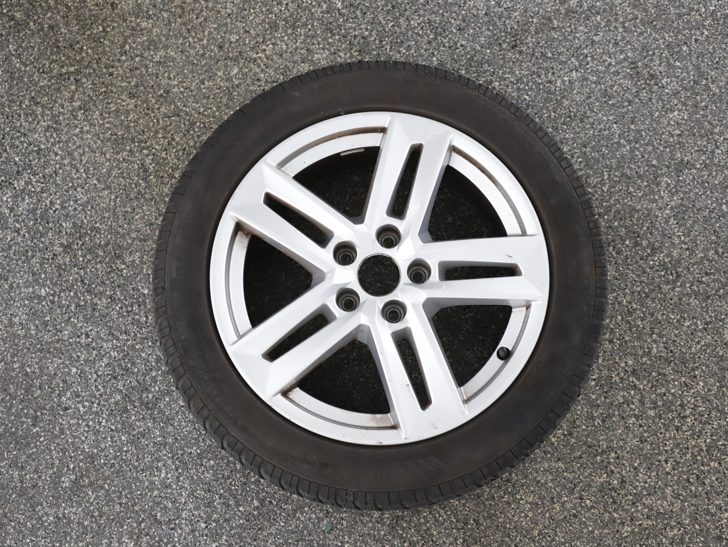 Audi A4 Avant 35 2.0 TFSI S-Line | Bild 27 von 27