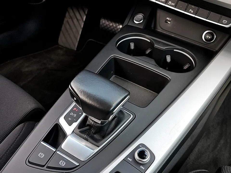 Audi A4 Avant 35 TDI AUT. | Bild 18 von 21