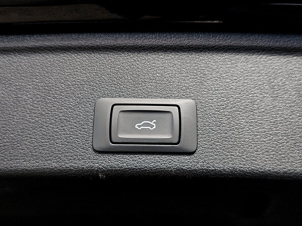 Audi A4 Avant 35 TDI AUT. | Bild 21 von 21