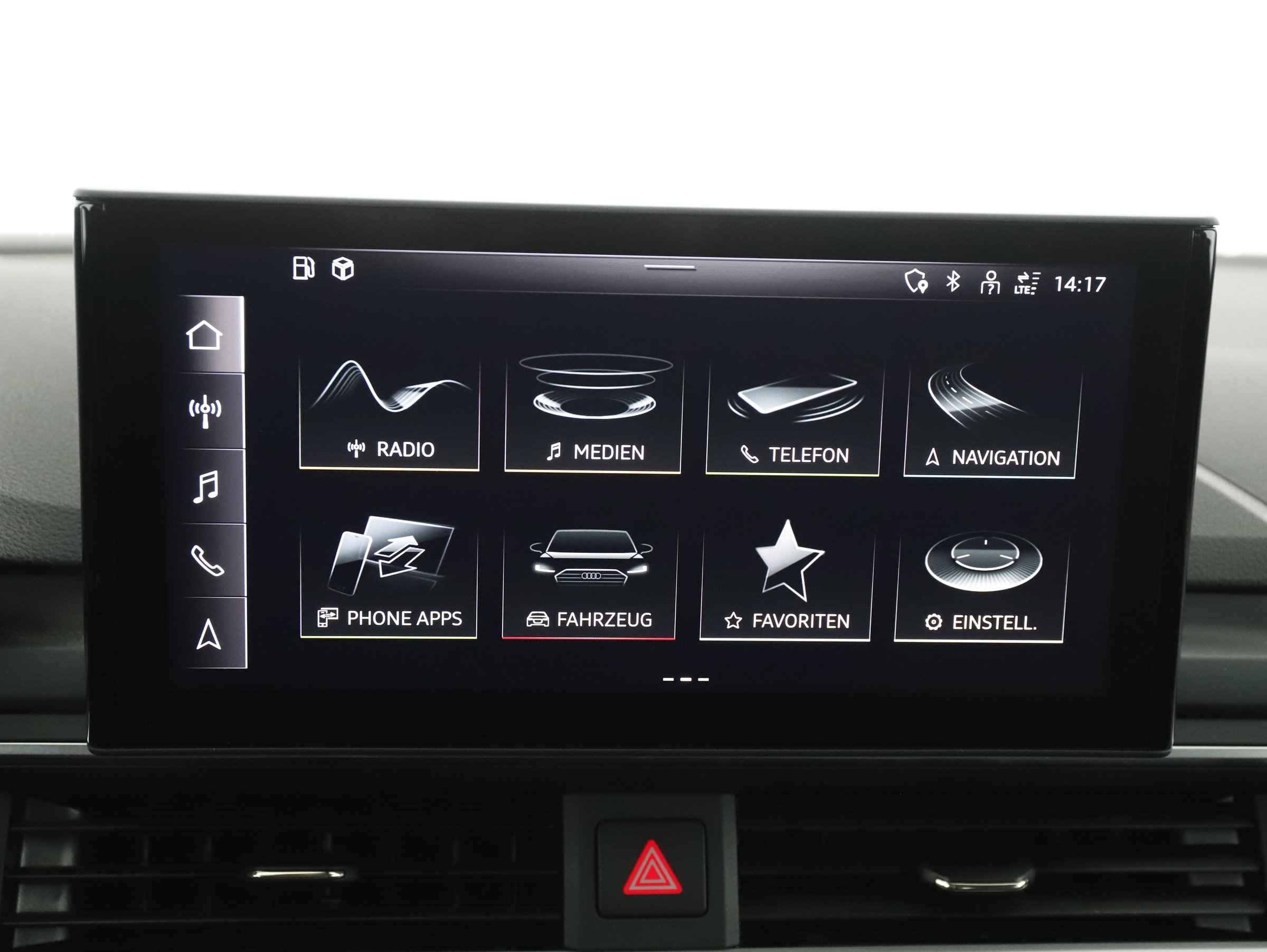 Audi A4 Avant 40 TFSI advanced | Bild 21 von 29