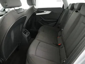 Audi A4 Avant 40 TFSI advanced | Thumbnail 26 von 29