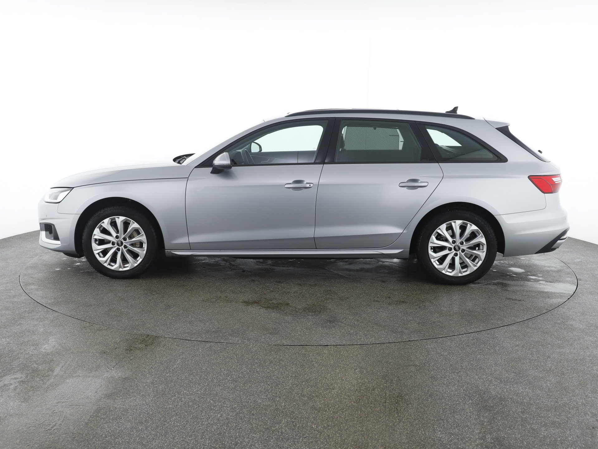 Audi A4 Avant 40 TFSI advanced | Bild 9 von 29