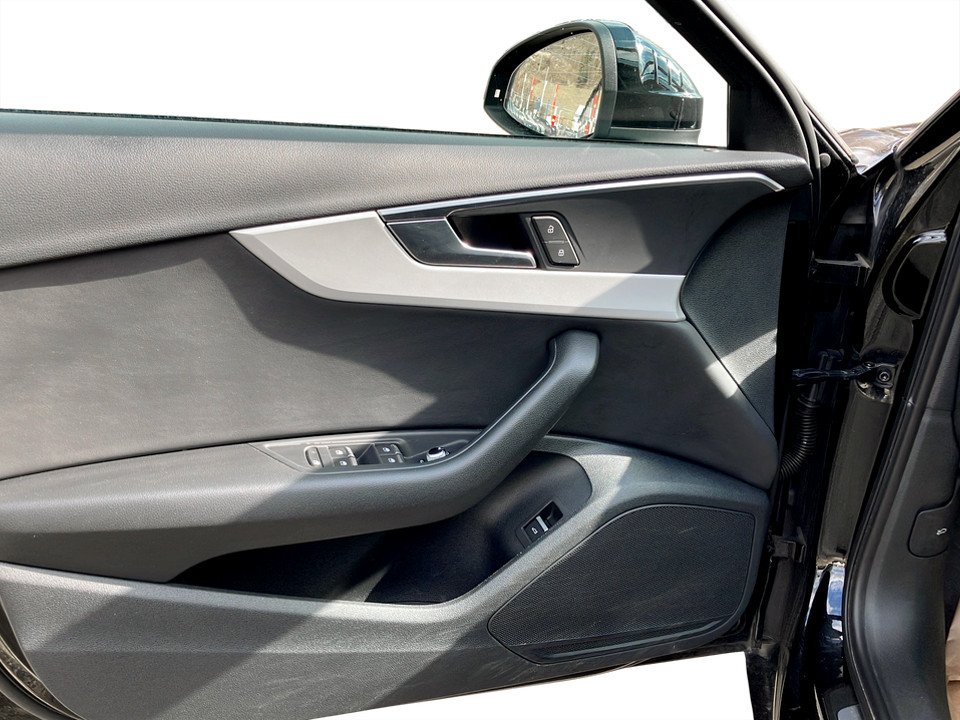 Audi A4 Avant 30 TDI Aut. | Bild 9 von 23