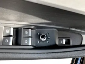 Audi A4 Avant 30 TDI Aut. | Thumbnail 10 von 23