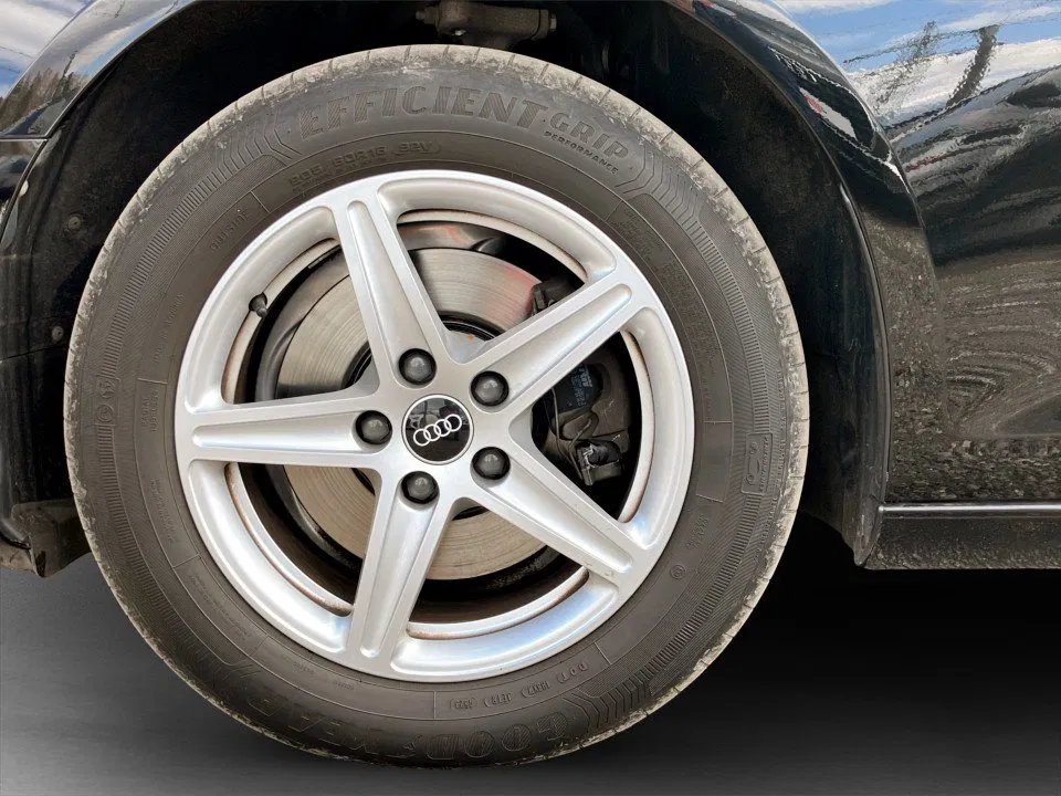 Audi A4 Avant 30 TDI Aut. | Bild 8 von 23