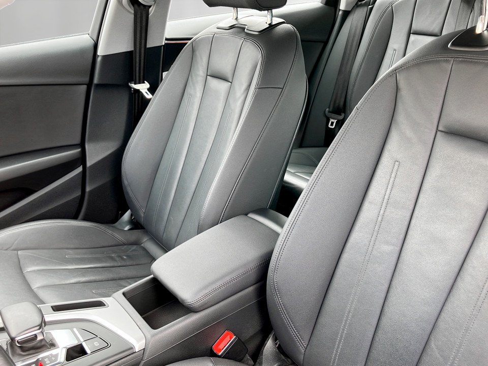 Audi A4 Avant 30 TDI Aut. | Bild 13 von 23