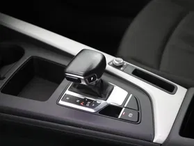 Audi A4 Avant 30 2.0 TDI advanced | Thumbnail 5 von 21