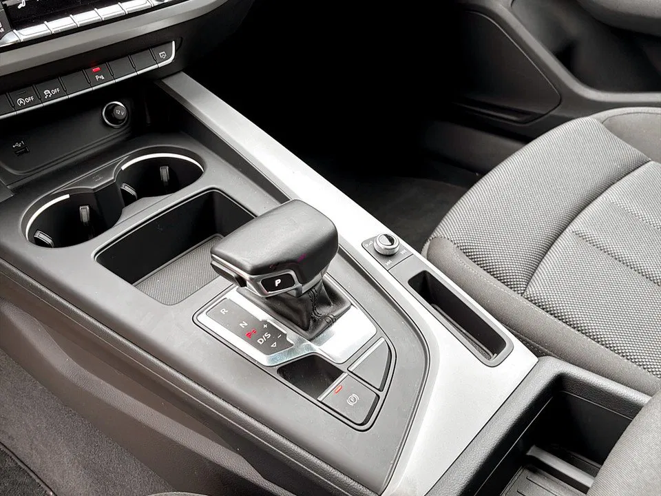 Audi A4 Avant 35 TDI | Bild 22 von 26