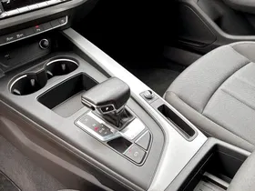Audi A4 Avant 35 TDI | Thumbnail 22 von 26