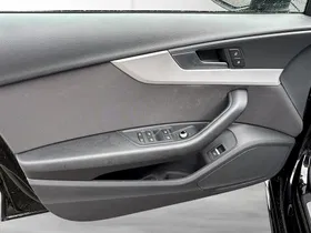 Audi A4 Avant 35 TDI | Thumbnail 7 von 26