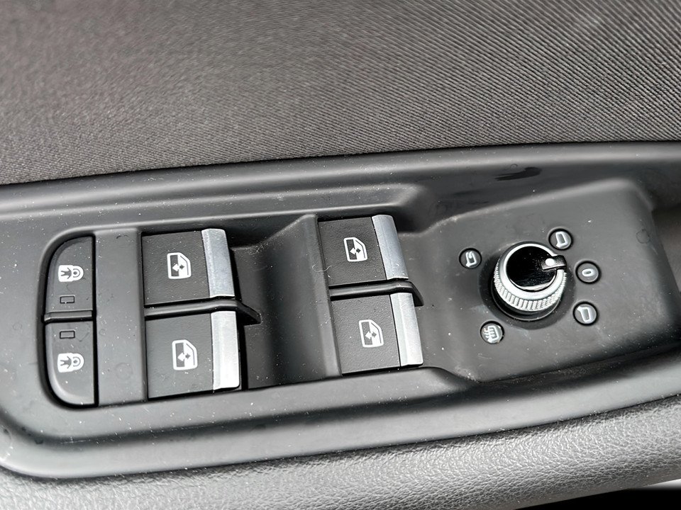 Audi A4 Avant 35 TDI | Bild 8 von 26