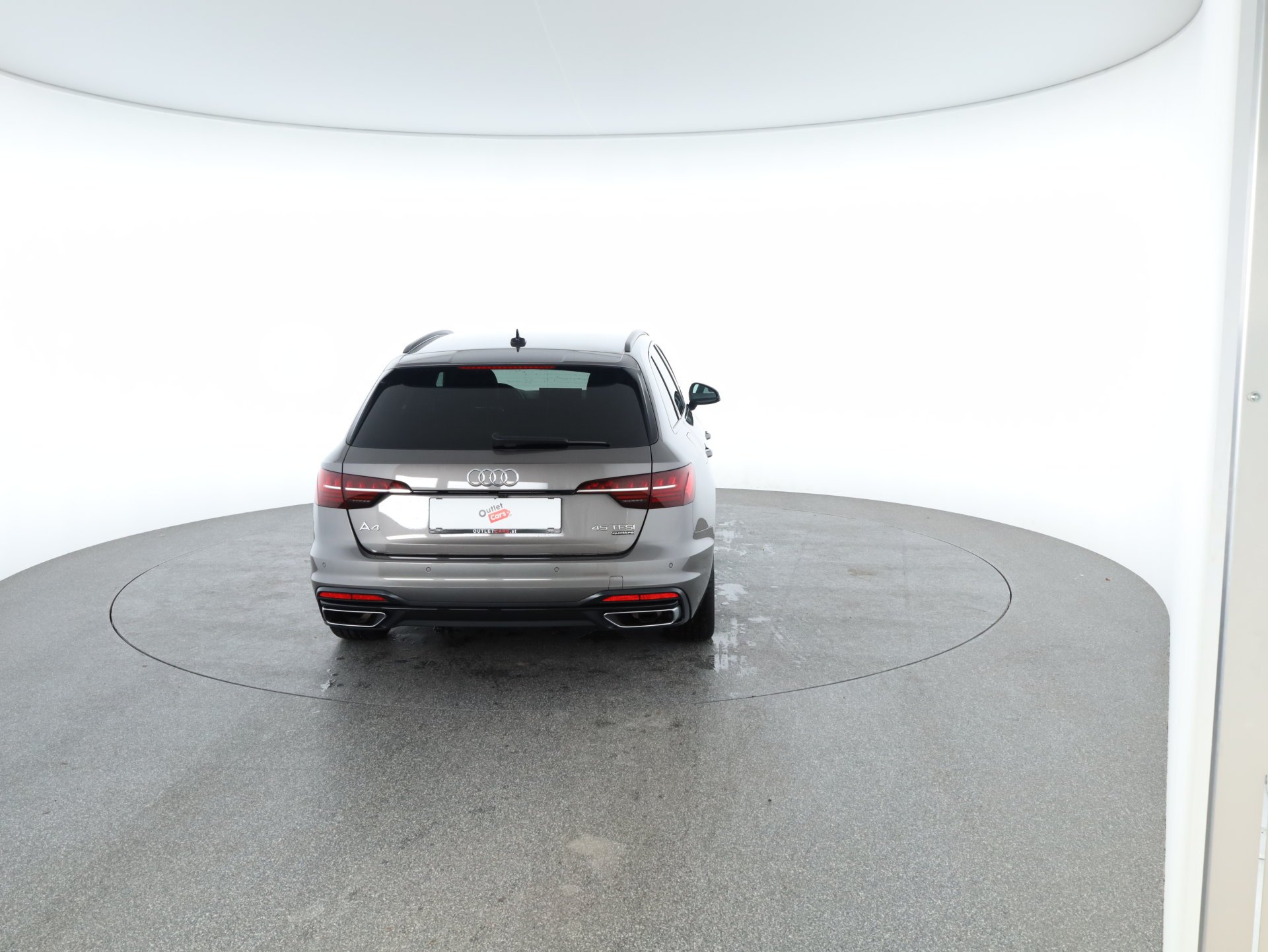 Audi A4 Avant 45 2.0 TFSI quattro advanced | Bild 27 von 31
