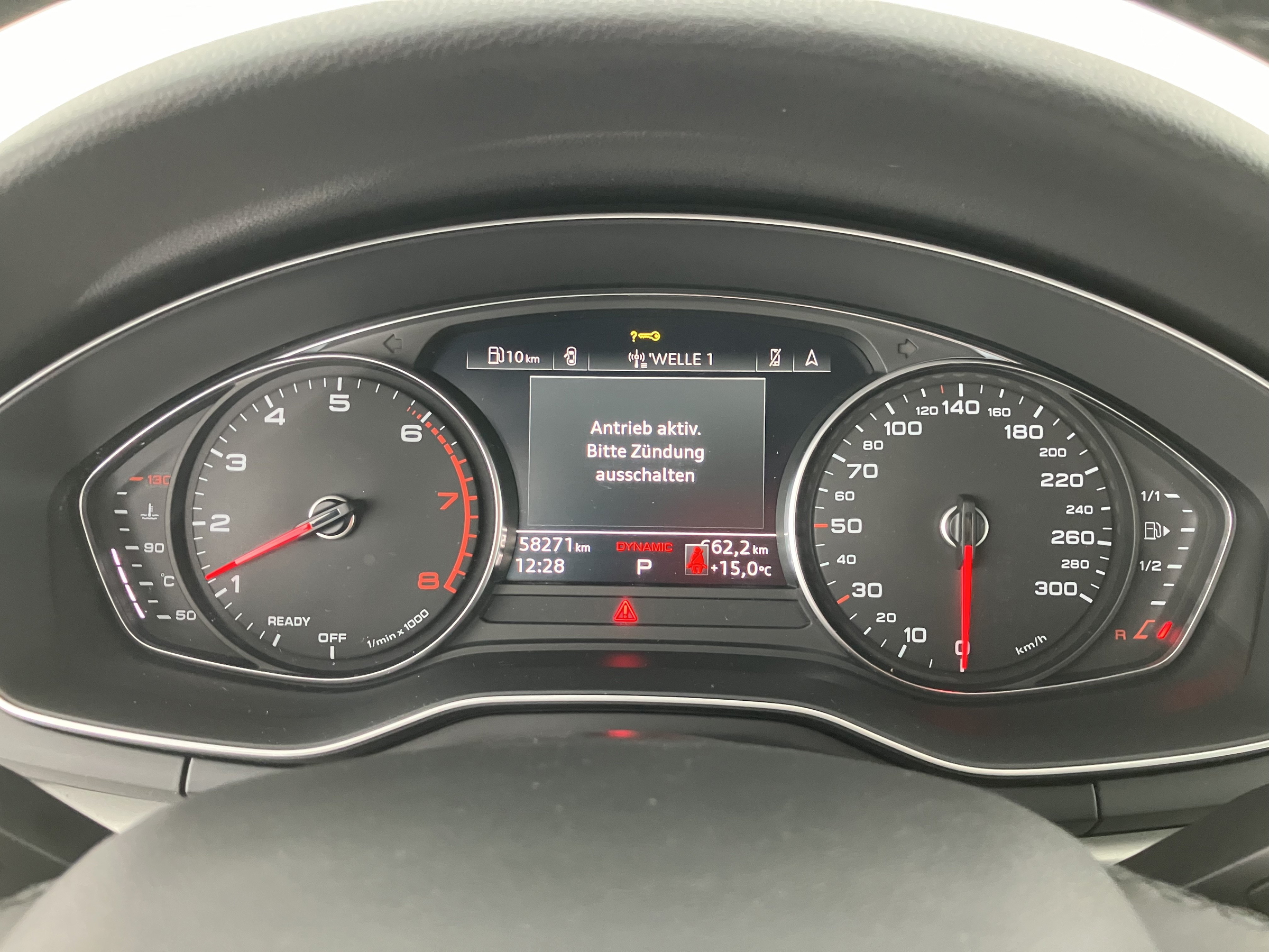 Audi A4 Avant 45 2.0 TFSI quattro advanced | Bild 8 von 31