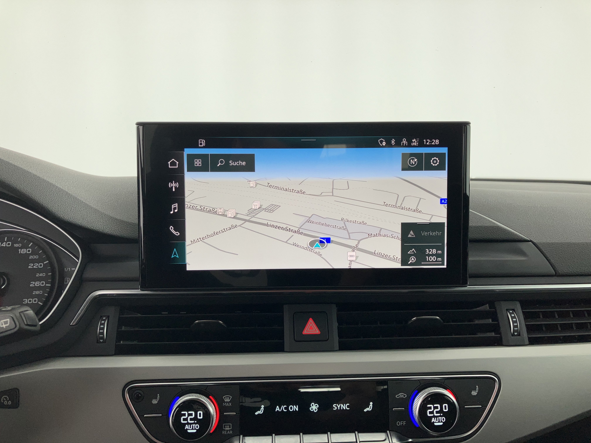 Audi A4 Avant 45 2.0 TFSI quattro advanced | Bild 9 von 31