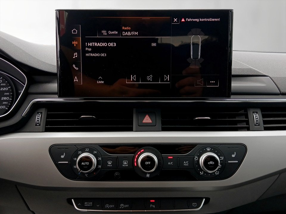 Audi A4 Avant 30 TDI Aut. | Bild 15 von 21